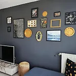 Balcony View Tour Eiffel